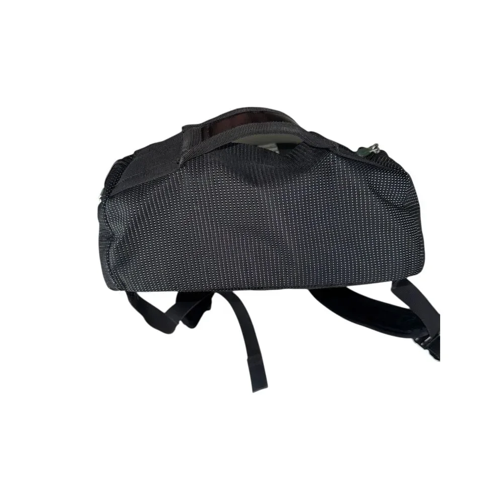 Thule Sweden Crossover Backpack Laptop Sunglasses‎ Pocket Travel Hiking Black